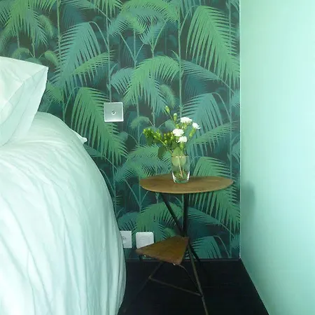 Henriette Hotel Parigi