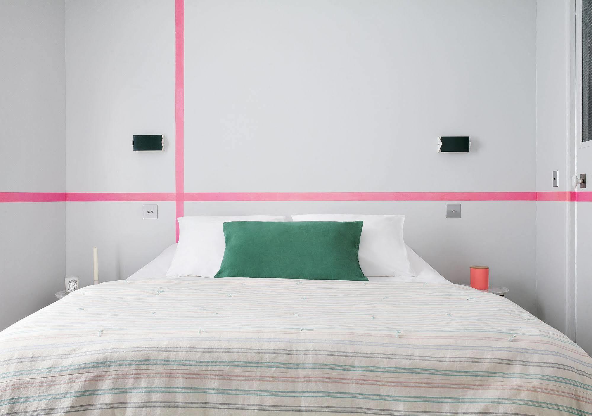 Henriette Hotel Paris